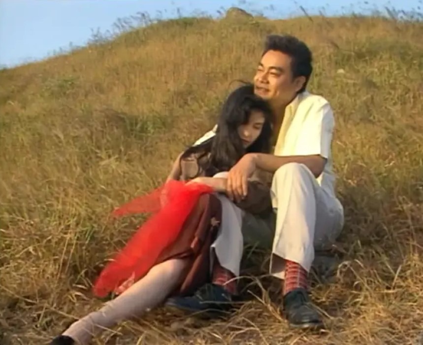 劇集《大時代》中，劉青雲和周慧敏飾演方展博和「慳妹」阮梅，兩人的戀情令人難忘。