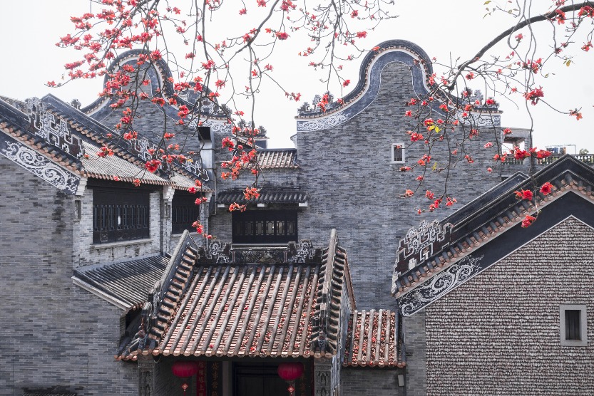 沙灣古鎮保留了大量古建築和裝飾元素，被視為嶺南古建築藝術代表