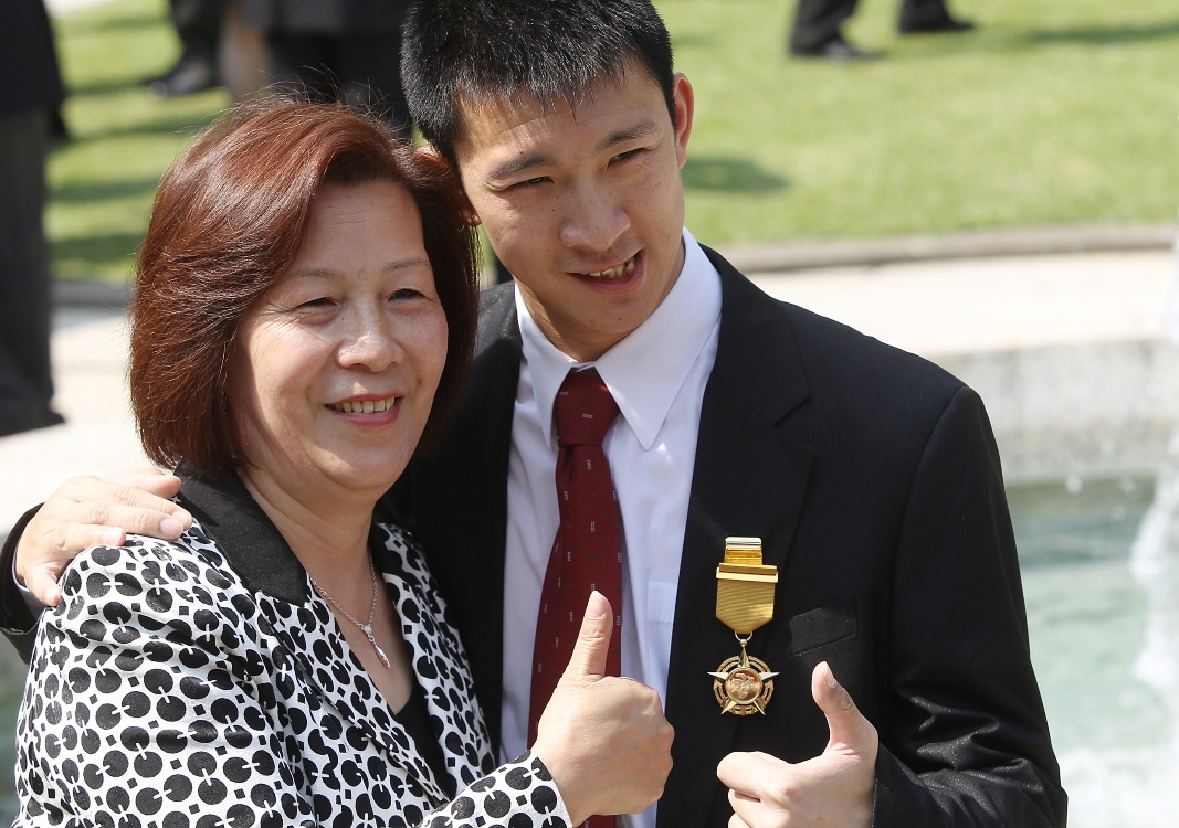 In 2013, So Wa Wai attended the ceremony at Government House with his mother to receive the Bronze Bauhinia Star award.