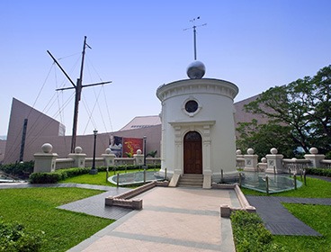 The restored time ball tower that was used to report time to port ships at Shopping Spot 1881