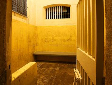 In Shopping hotspot 1881, the original detention cell of the Marine Police Headquarters has also been preserved.