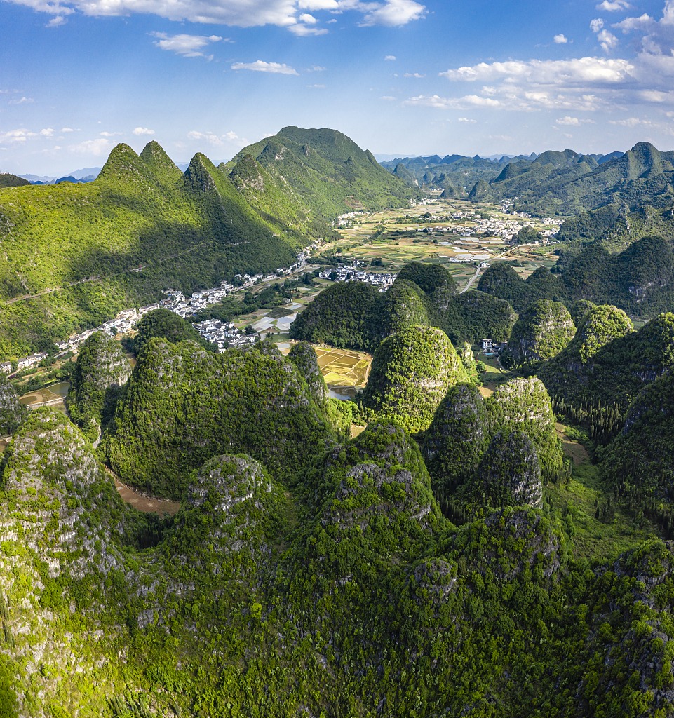 贵州万峰林