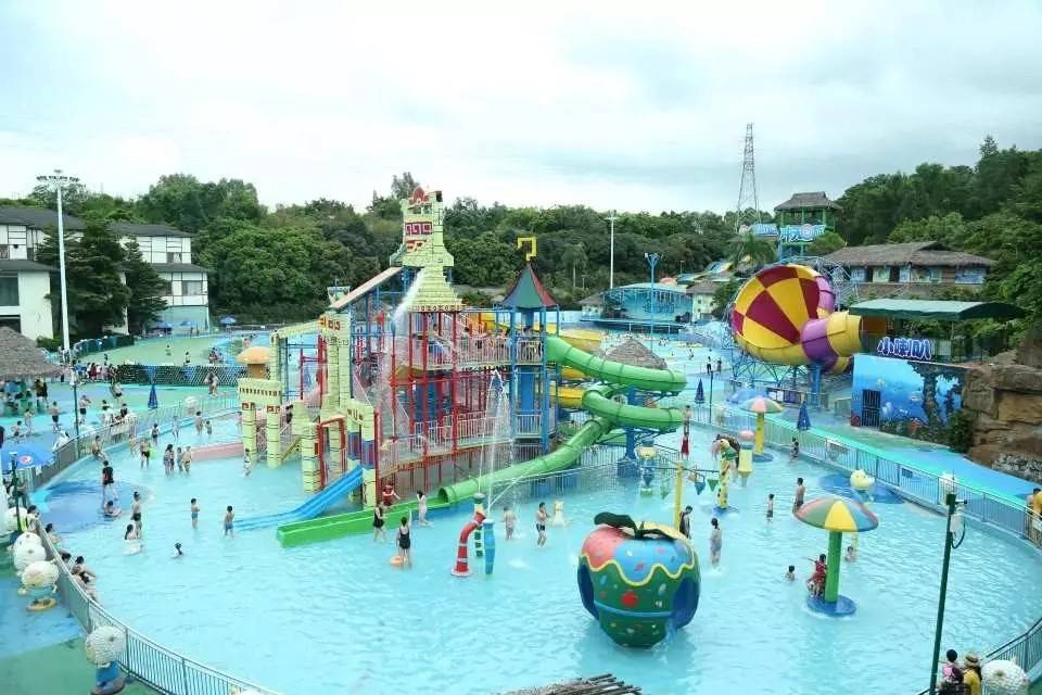 Guanlan Ecological Water Park is a 4A Grade Tourist Attraction in Mainland China. 