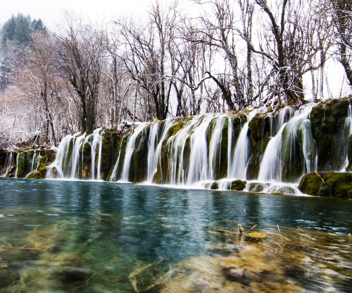 Frozen waterfalls in China's Jiuzhaigou