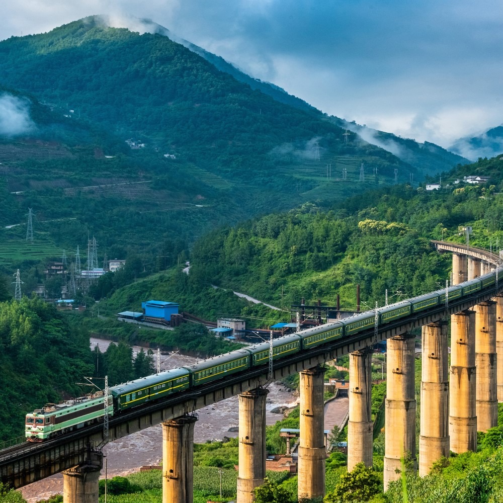 中国的绿皮火车仍有其价值